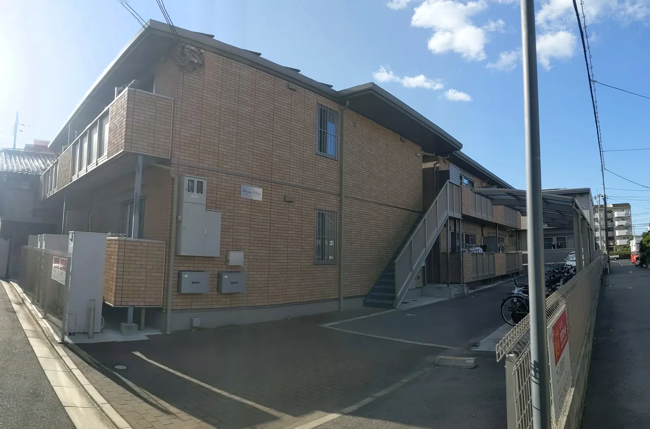 大阪府内の集合住宅（東大阪市）の外観